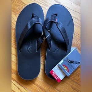 New Men’s Rainbow Flip Flops Black Large 9.5 10 10.5